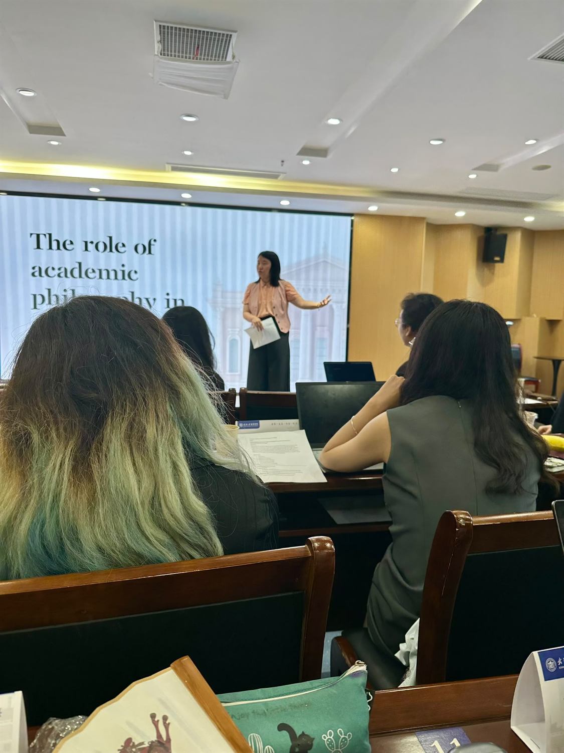 Zhixuan Li presenting at the Social Ontology Summer School, Wuhan University